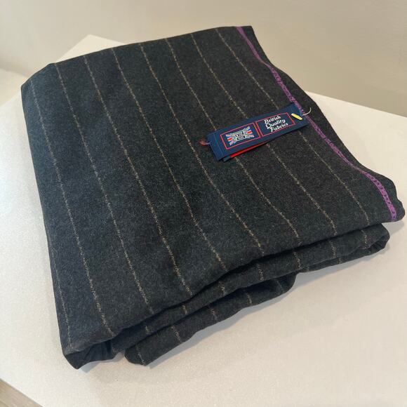 British Quality Fabrics Other - British Quality Fabric Made in England Suiting Fabric Luxury Flannel 3.4M JP
